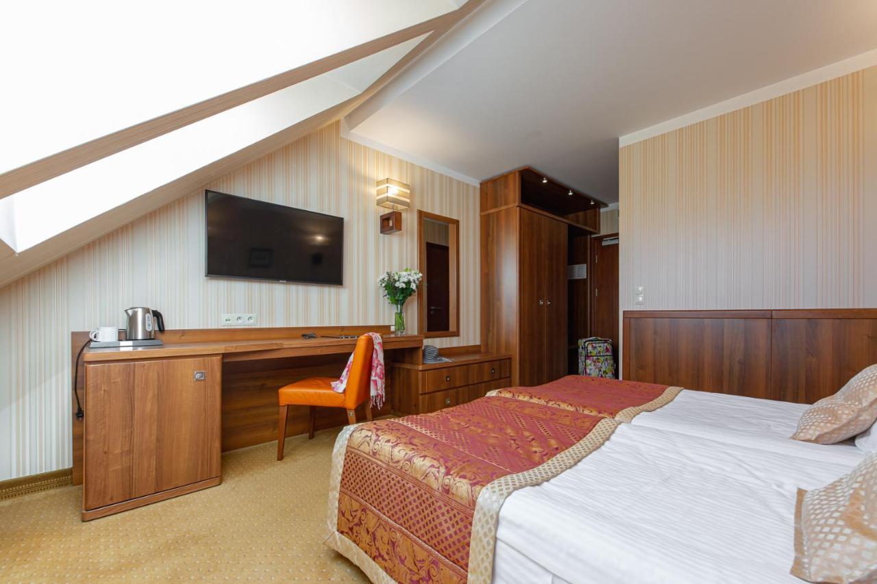 Dworek Morski Spa & Wellness Mielno  Ngoại thất bức ảnh