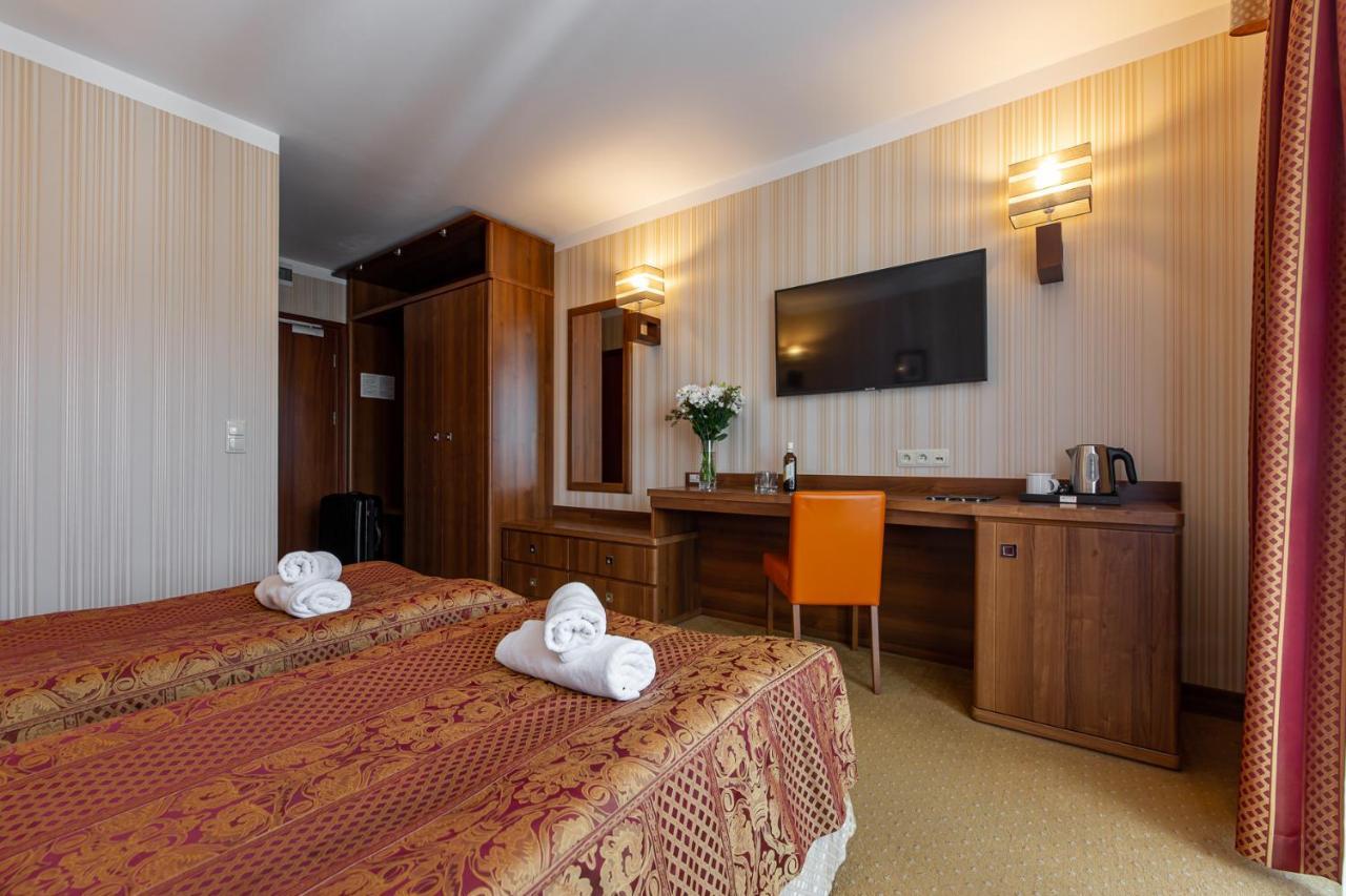 Dworek Morski Spa & Wellness Mielno  Ngoại thất bức ảnh